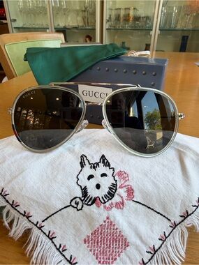 Gucci Silver Frame Aviator Sunglasses